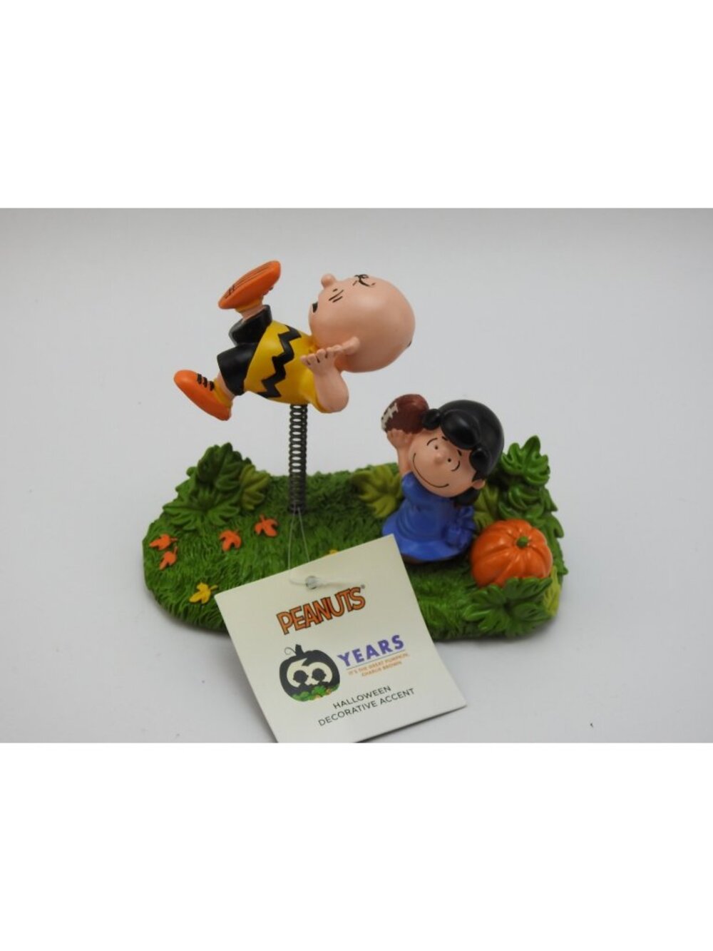 Peanuts 60th Great Pumpkin Charlie Brown Lucy Football Halloween Figurine New
